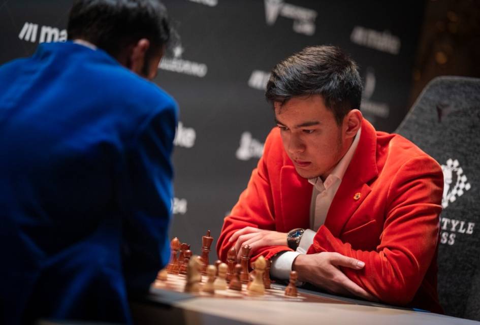 Uzbek grandmaster Abdusattorov wins bronze and $40,000 at Freestyle Chess World Championship